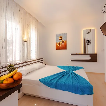 Hotel Puya 2*
